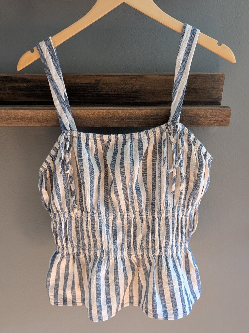Universal Thread Blue White Striped Linen Smocked Peplum Top Large Coastal